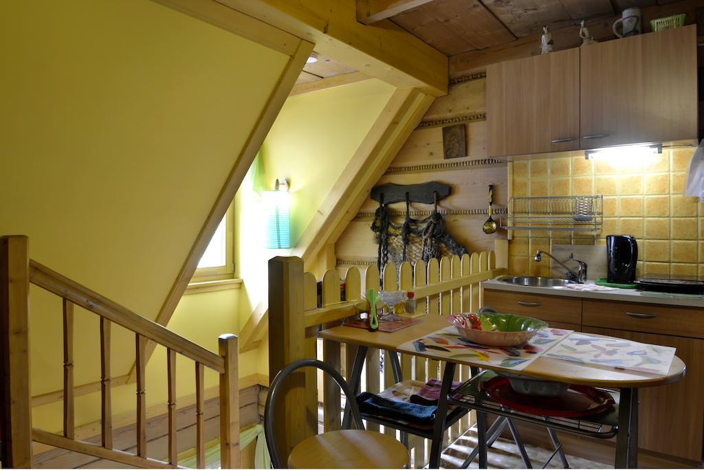 Willa Pod Jodla โปโรนิน ภายนอก รูปภาพ